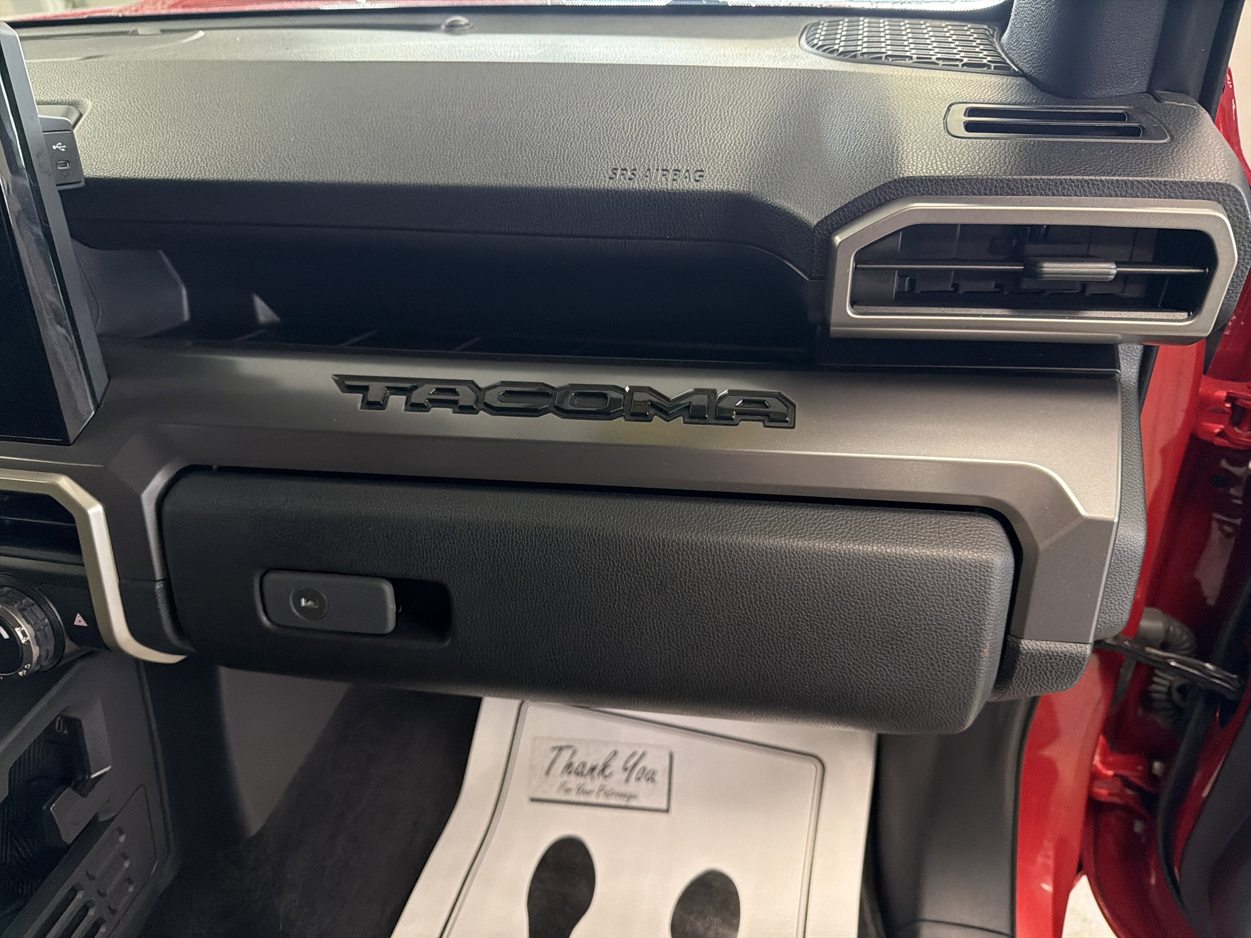Used 2024 Toyota Tacoma TRD Sport AWD/4WD image 37
