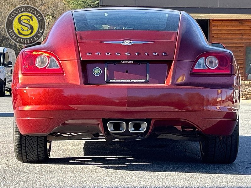 Used 2005 Chrysler Crossfire Limited image 5