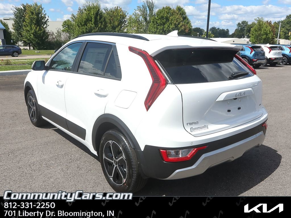 New 2025 Kia Niro EX image 5