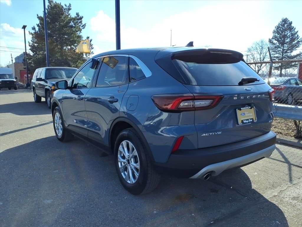 Certified 2023 Ford Escape Active w/ Tech Pack #2 image 9