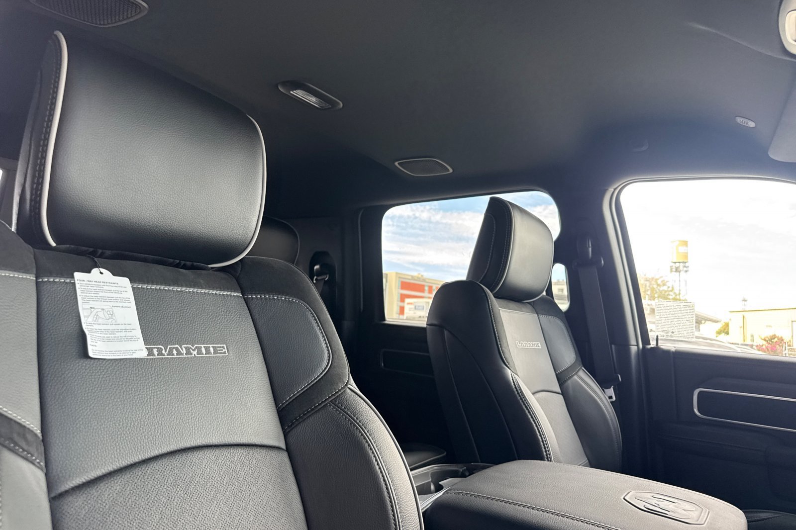New 2027 RAM 3500 Laramie AWD/4WD image 15
