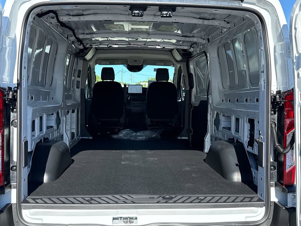 New 2026 Ford Transit 250 Low Roof image 20