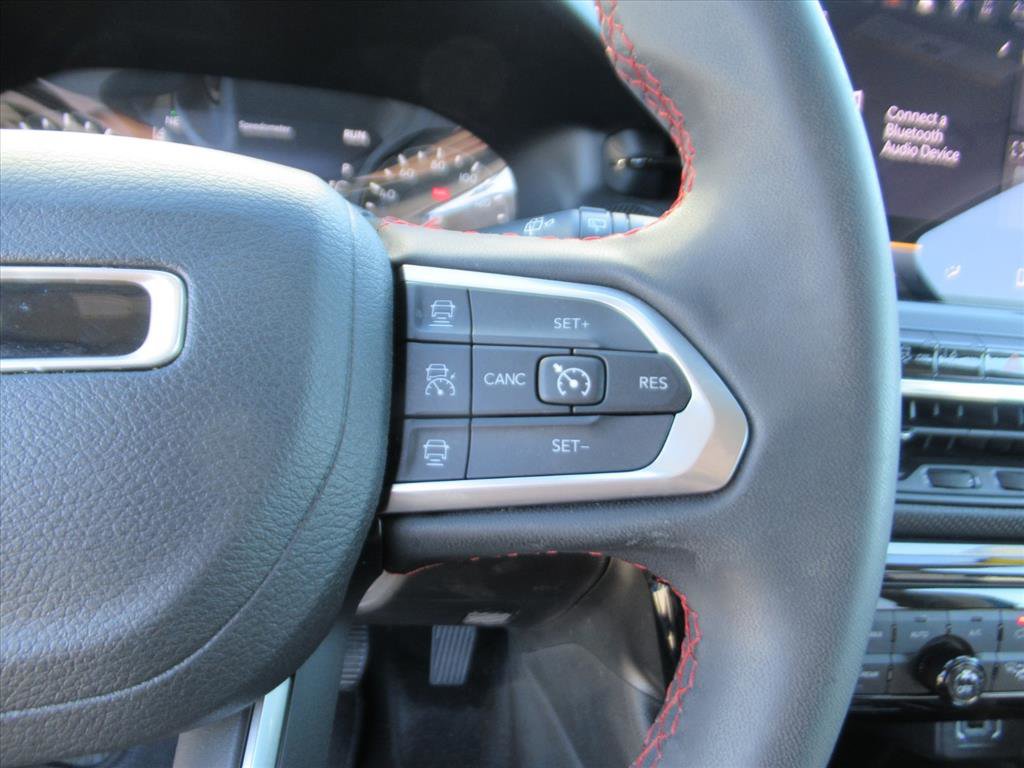Used 2022 Jeep Compass Trailhawk image 21