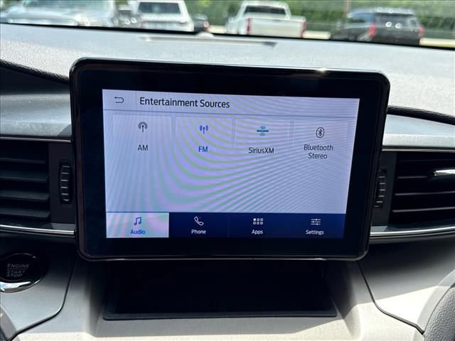 Used 2023 Ford Explorer XLT w/ Equipment Group 202A RWD image 25