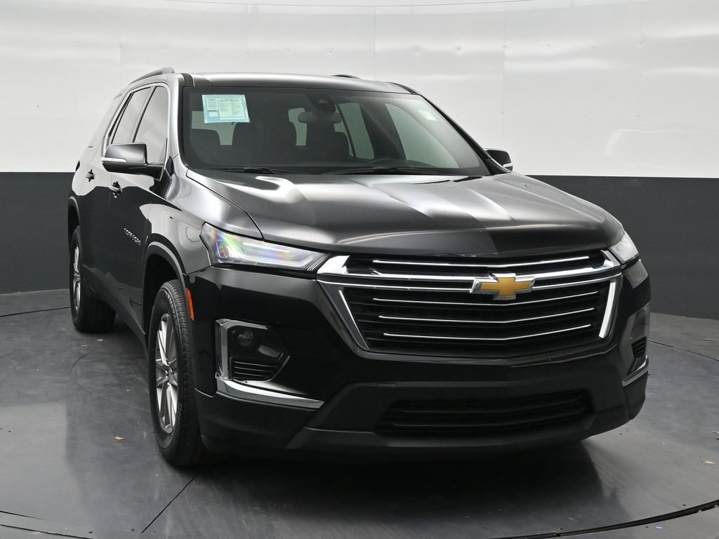 Used 2023 Chevrolet Traverse LT FWD image 7