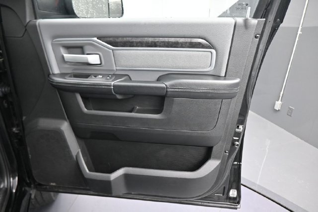 Used 2022 RAM 2500 Big Horn AWD/4WD image 21