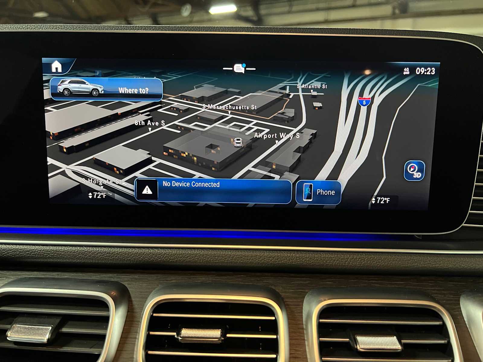 Used 2025 Mercedes-Benz GLE 350 4MATIC image 38