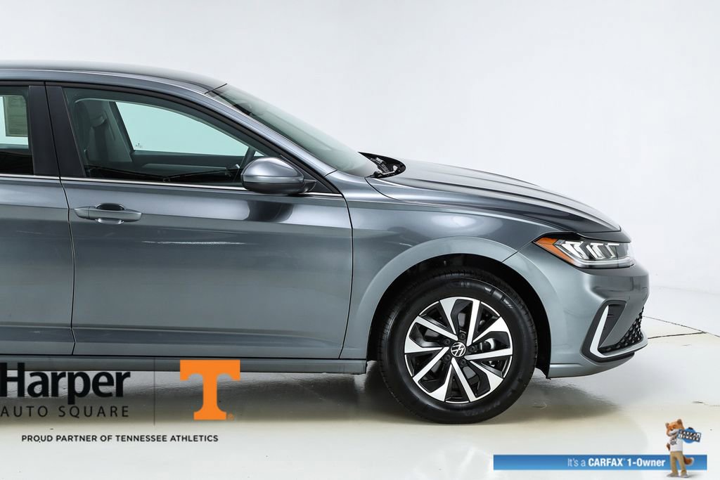 Used 2025 Volkswagen Jetta S image 48