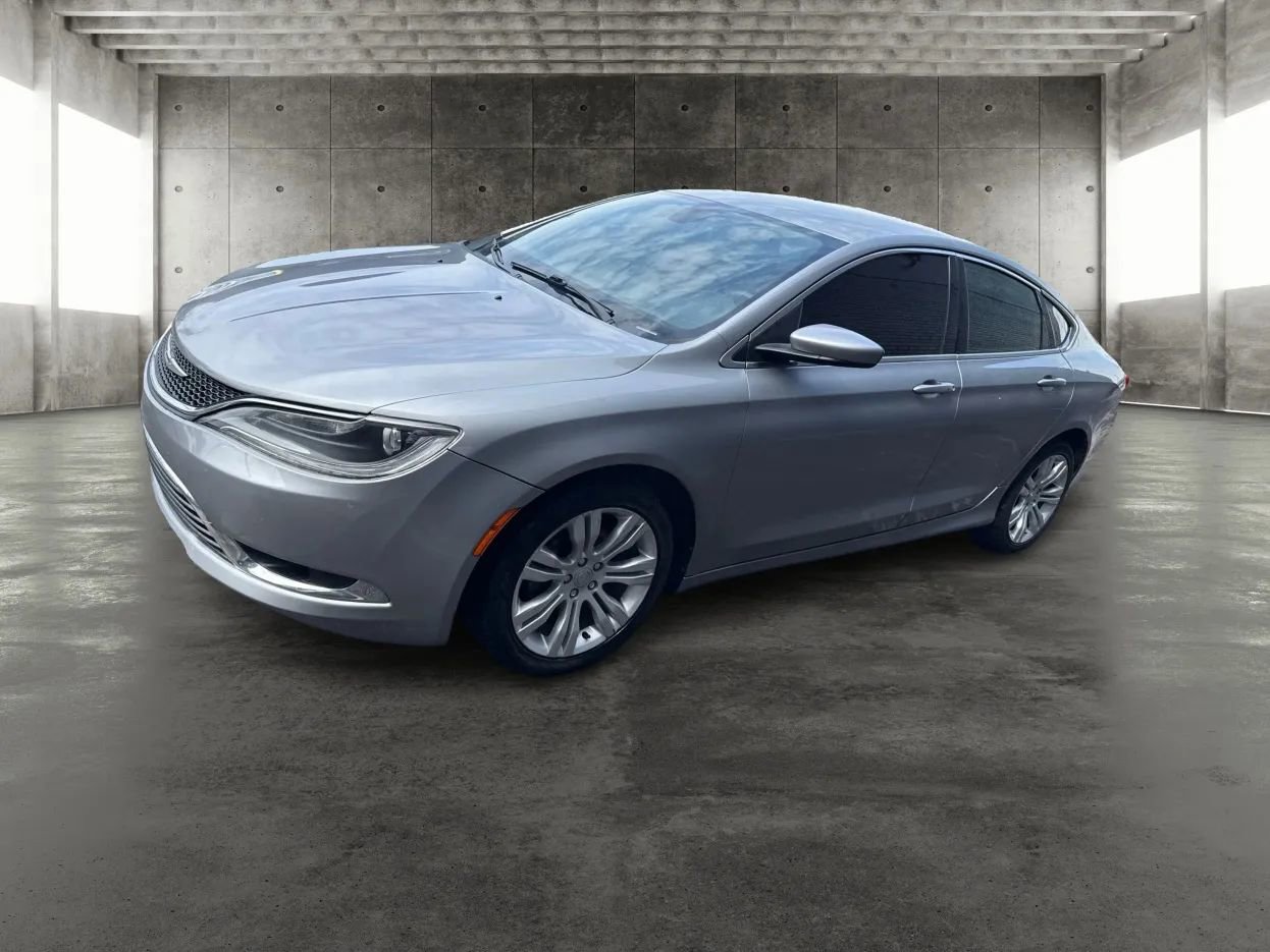 Used 2015 Chrysler 200 Limited w/ Comfort Group image 6