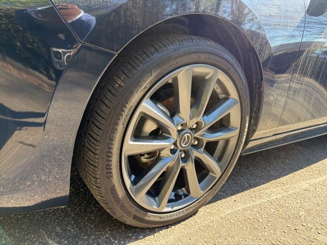 Used 2024 MAZDA MAZDA3 s image 9