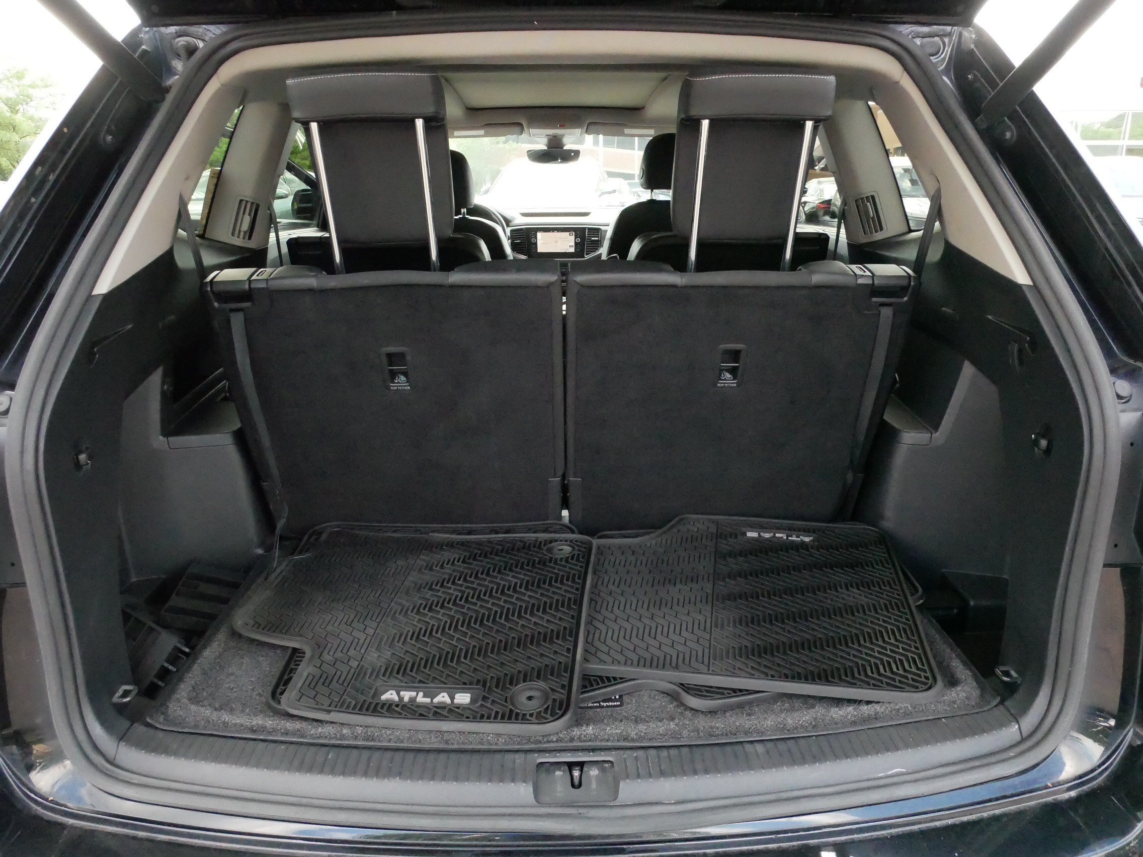 Certified 2021 Volkswagen Atlas SEL AWD/4WD image 18