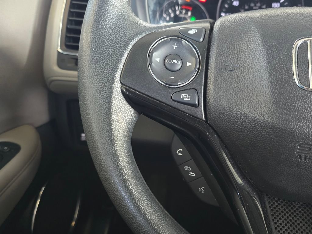 Used 2018 Honda HR-V EX image 16