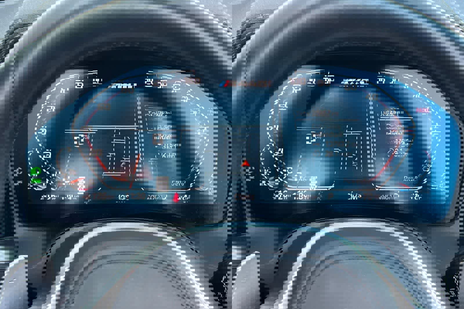 Used 2023 BMW M440i Convertible image 25