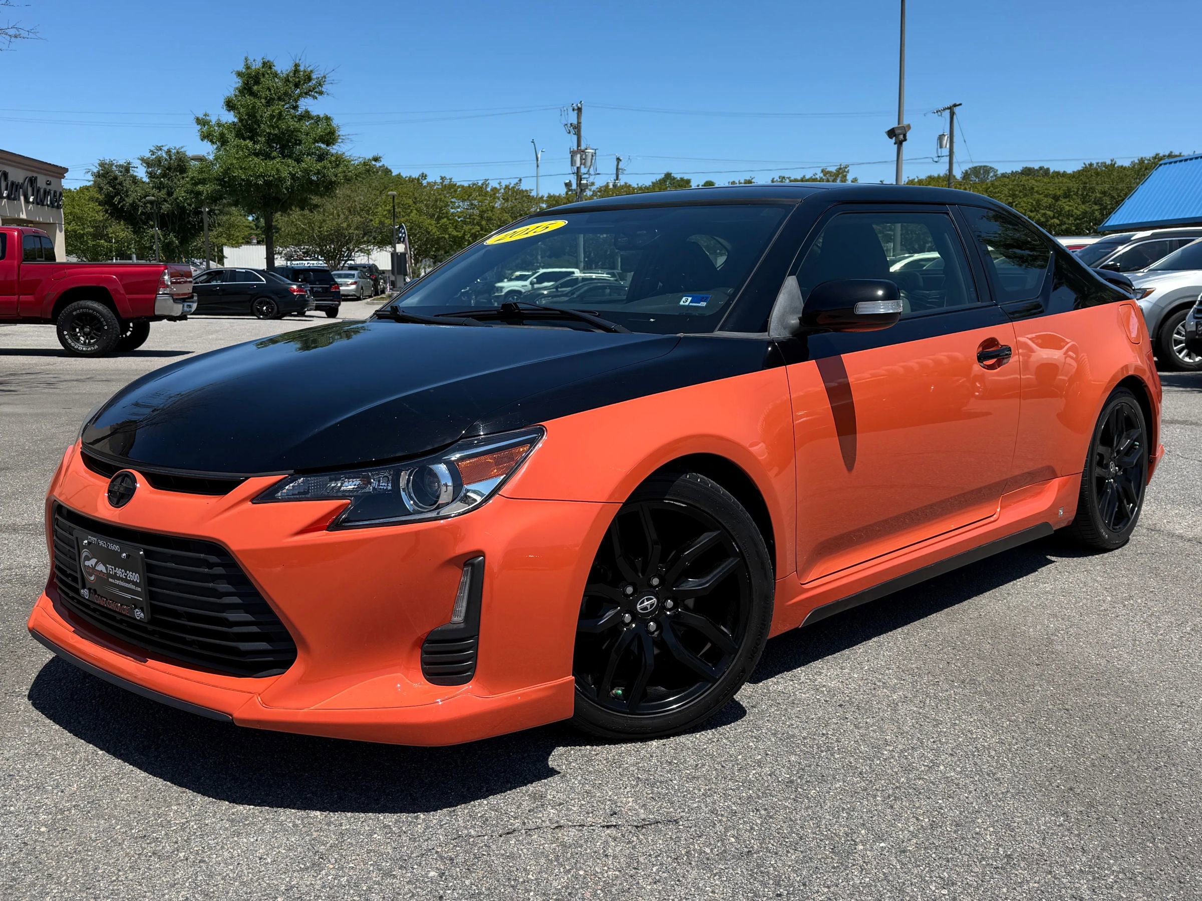Used 2015 Scion tC FWD image 2