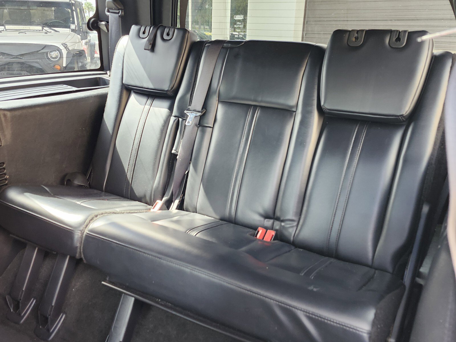 Used 2015 Lincoln Navigator 2WD image 5