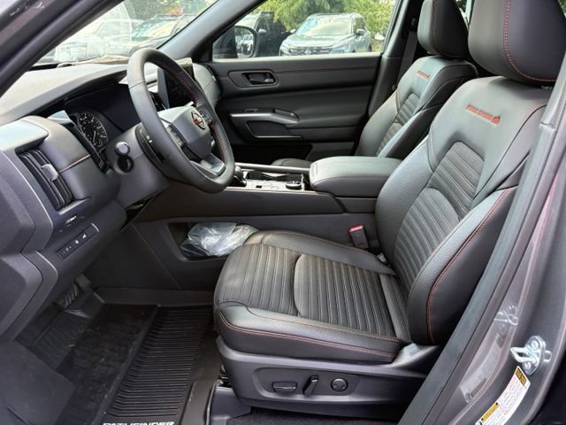New 2026 Nissan Pathfinder Rock Creek AWD/4WD image 11