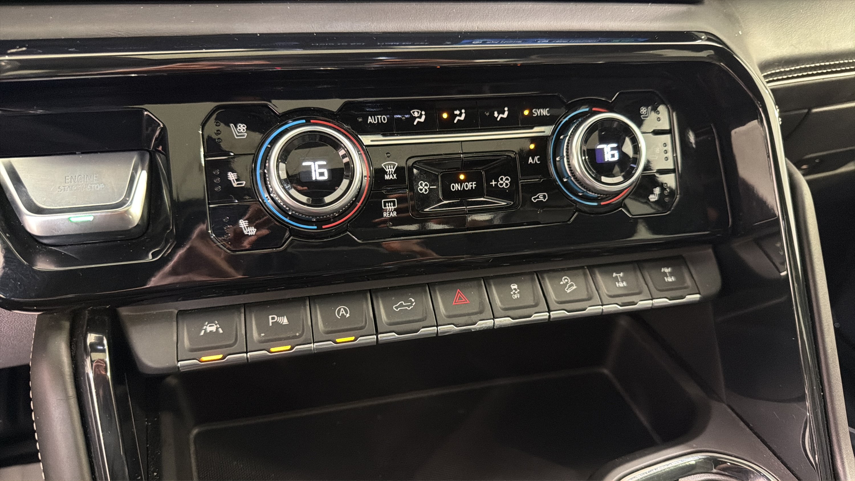 Used 2023 GMC Sierra 1500 AT4X AWD/4WD image 9
