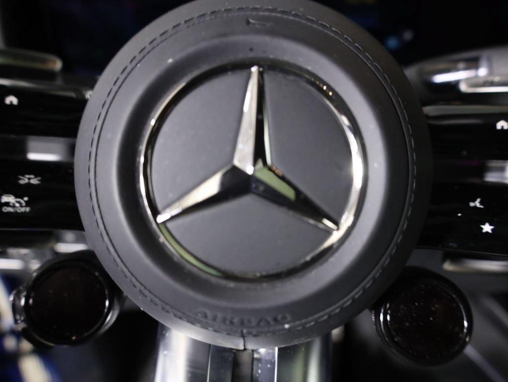 Used 2025 Mercedes-Benz G 63 AMG 4MATIC image 14