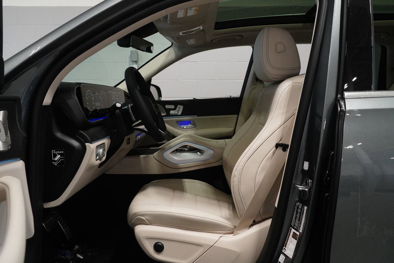 New 2026 Mercedes-Benz GLS 450 4MATIC image 14