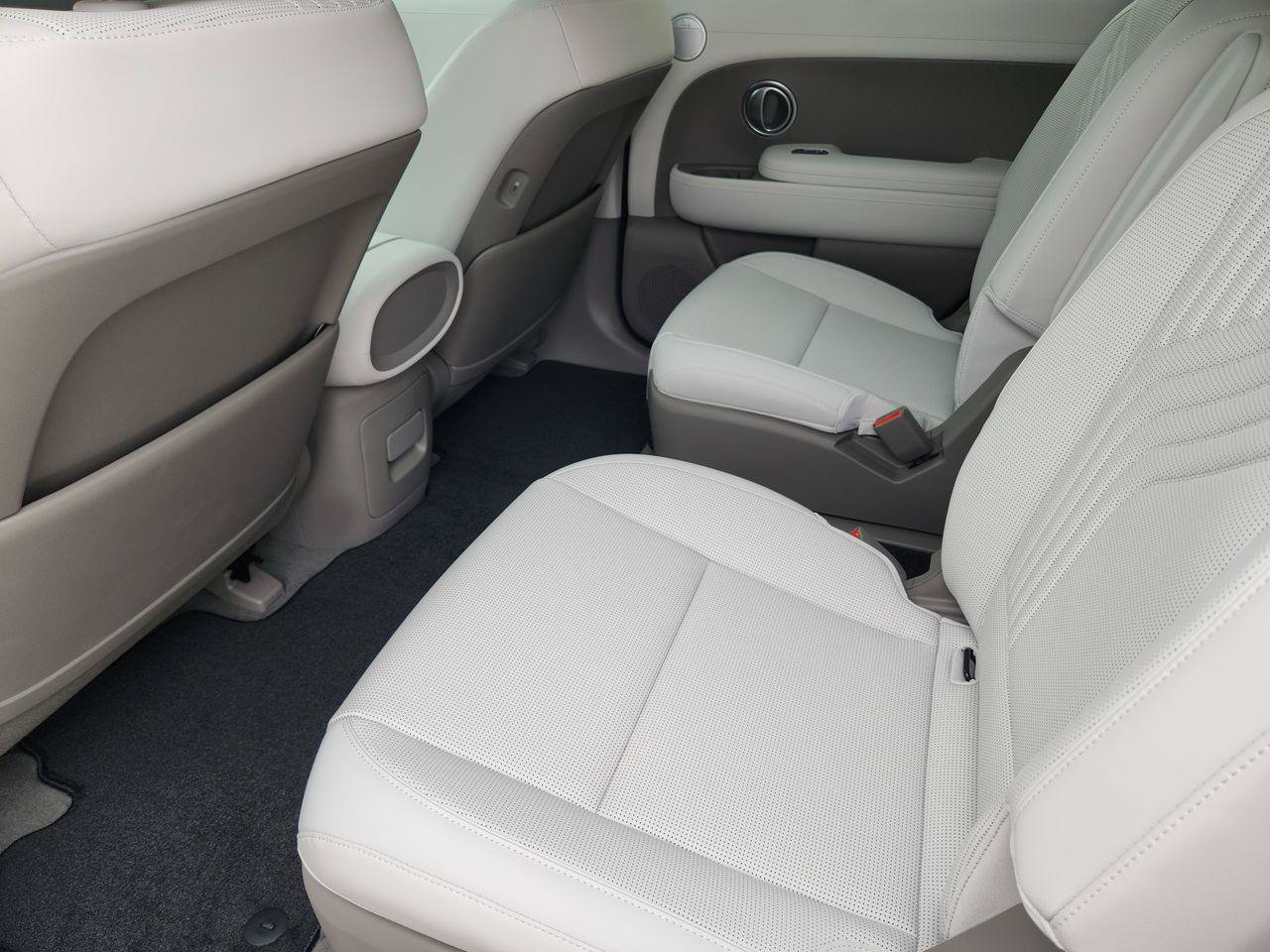 New 2026 Hyundai Palisade FWD Hybrid image 27
