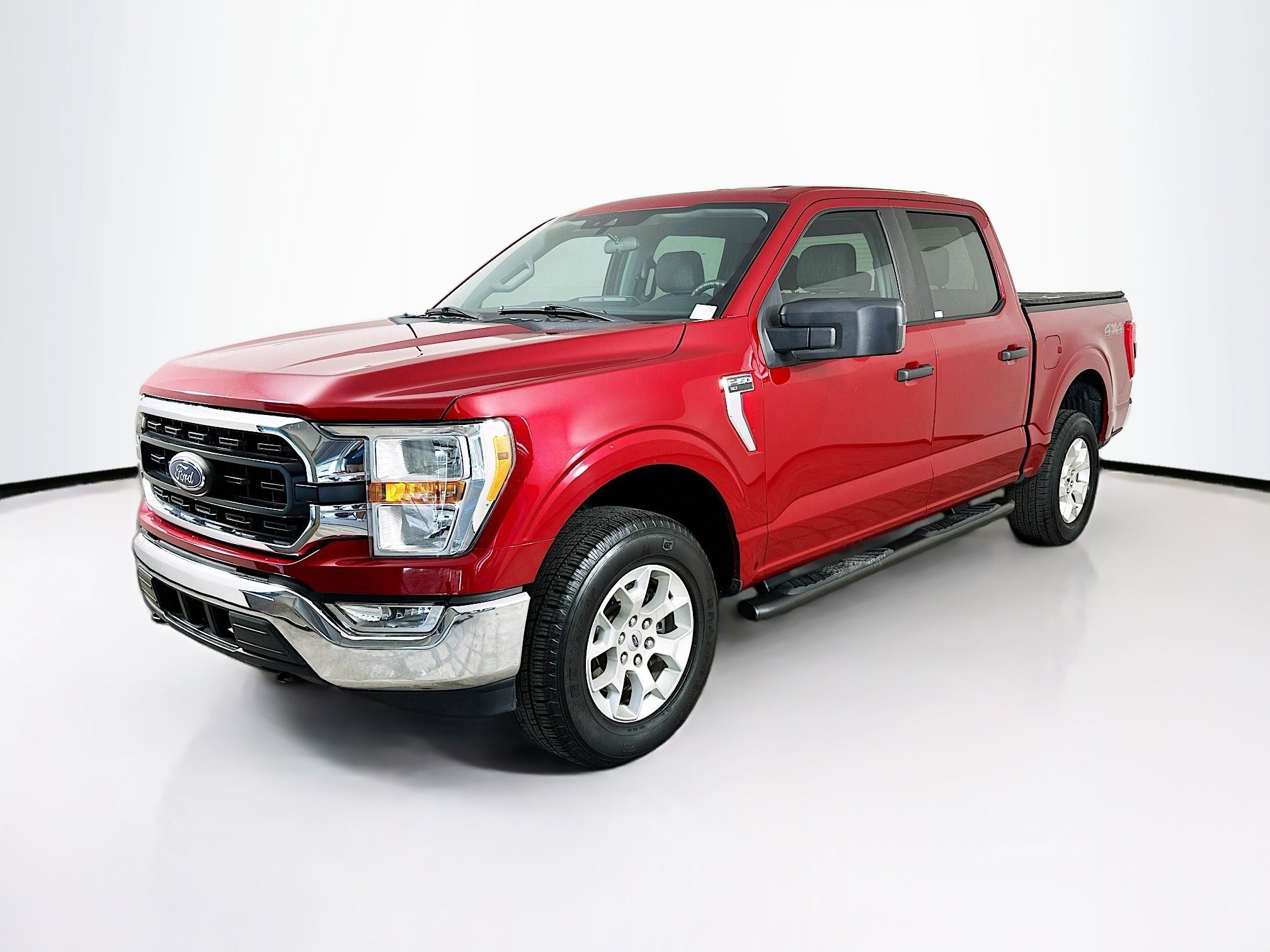 Used 2021 Ford F150 XLT image 3
