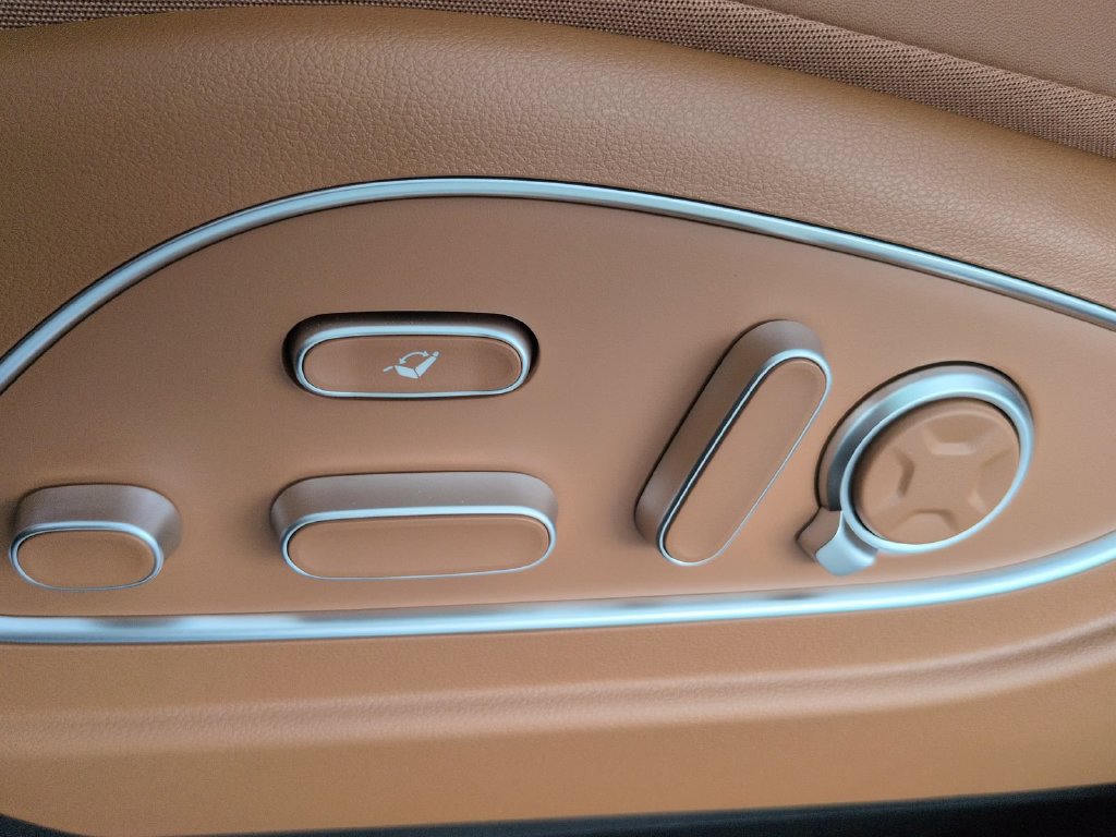 New 2027 Hyundai Palisade Calligraphy FWD image 27