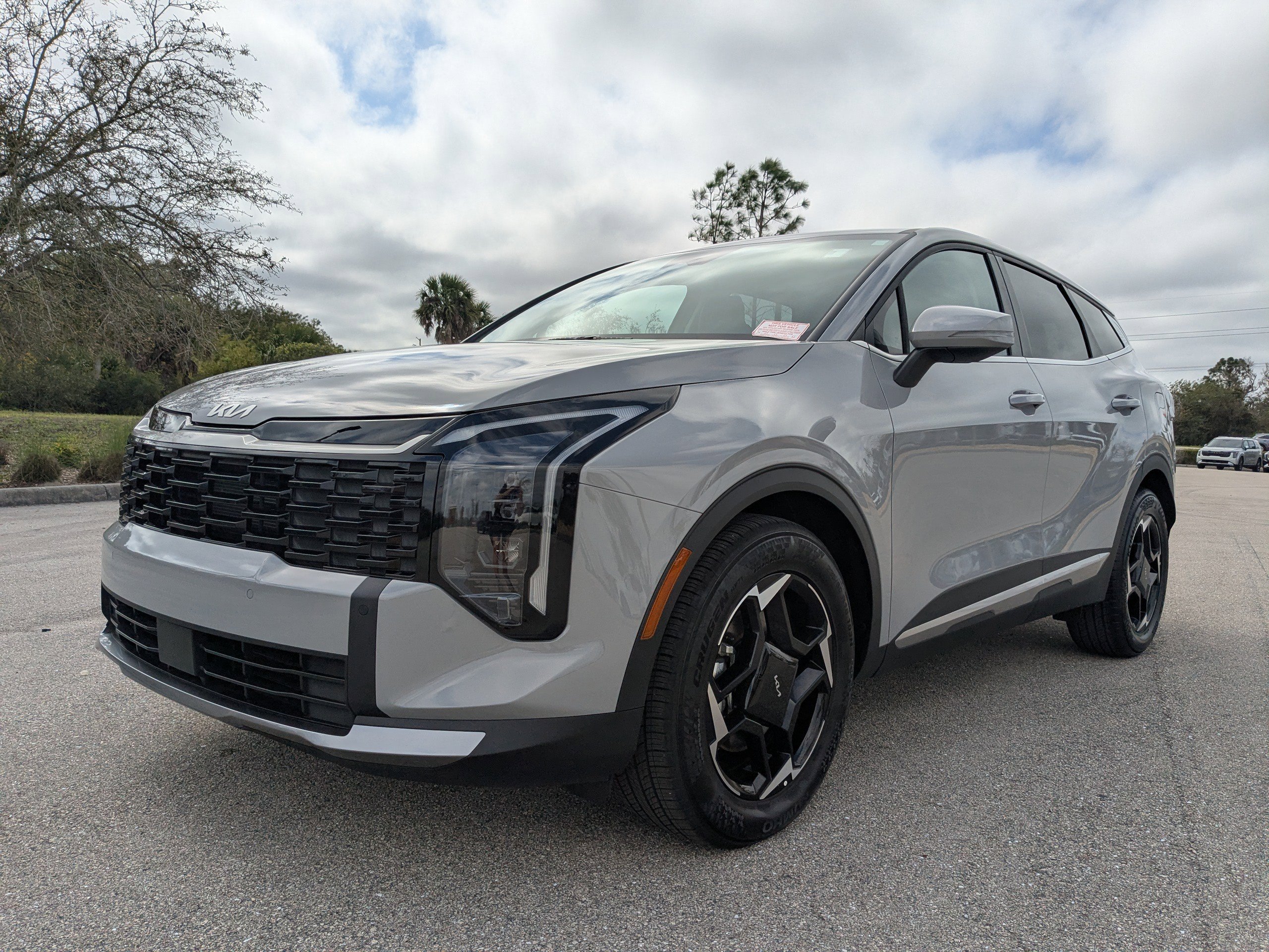 Used 2026 Kia Sportage EX image 9