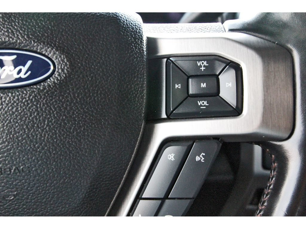 Used 2018 Ford F250 Platinum w/ Platinum Ultimate Package AWD/4WD image 20