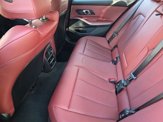 Used 2026 BMW 330i Sedan w/ Convenience Package RWD image 20