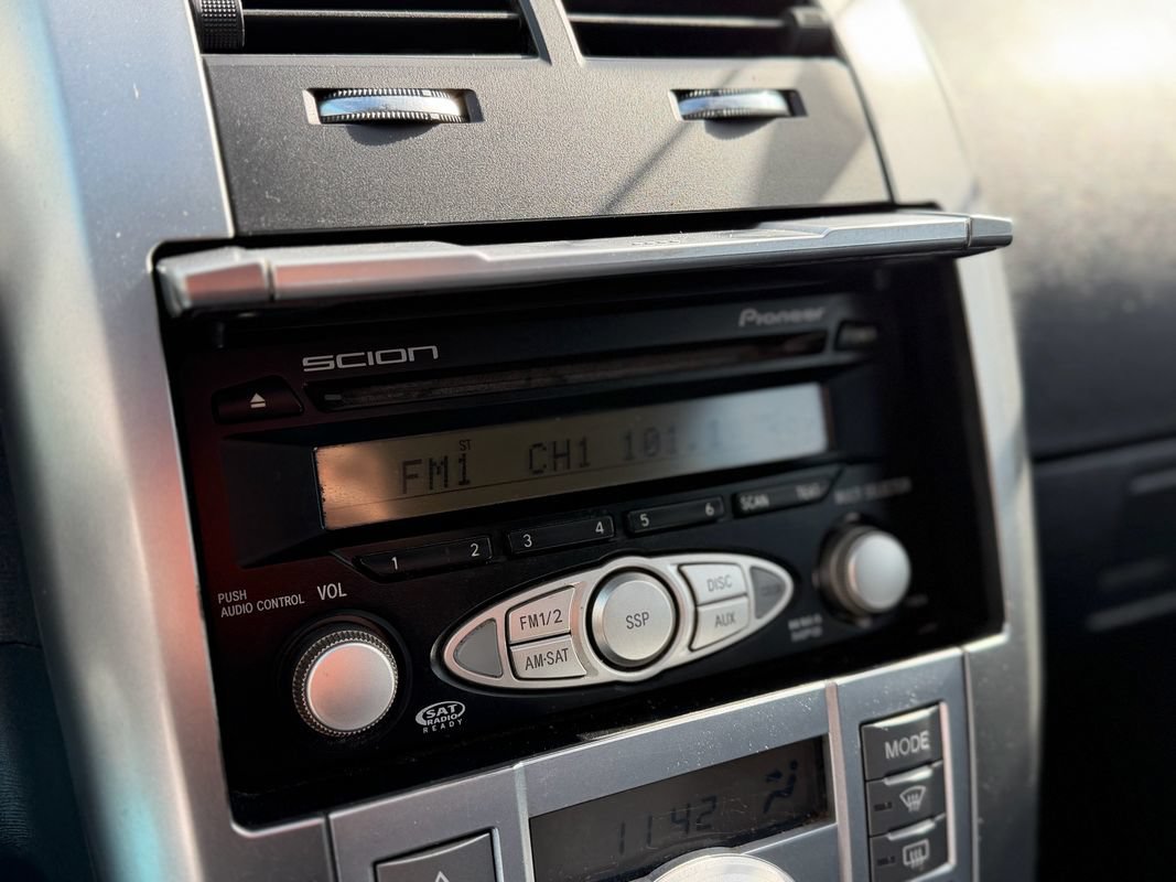 Used 2007 Scion tC FWD image 19