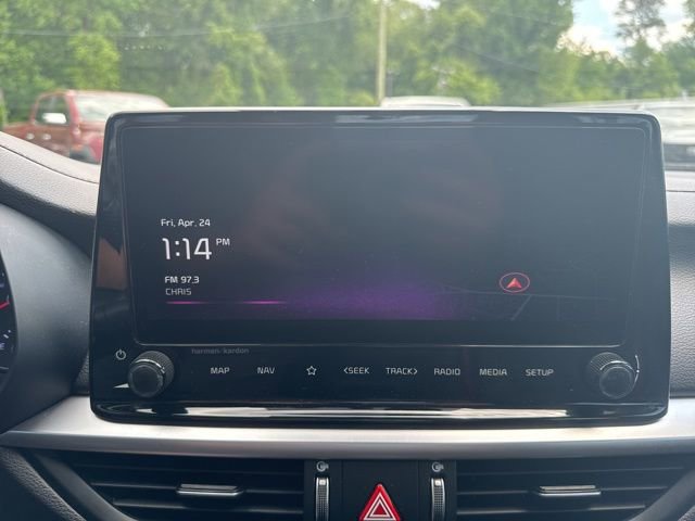 Used 2023 Kia Forte GT-Line w/ GT-Line Premium Package FWD image 6