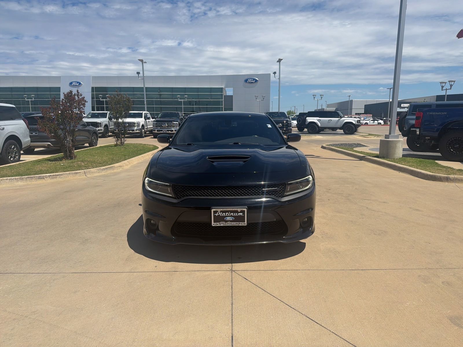 Used 2022 Dodge Charger R/T w/ Blacktop Package image 8