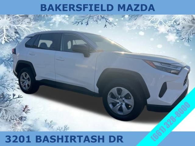 Used 2024 Toyota RAV4 LE image 7