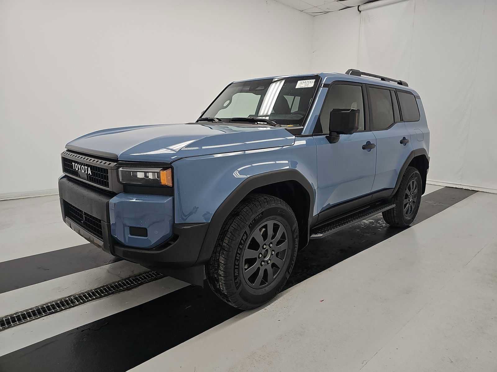 Used 2026 Toyota Land Cruiser w/ Premium Package AWD/4WD image 5