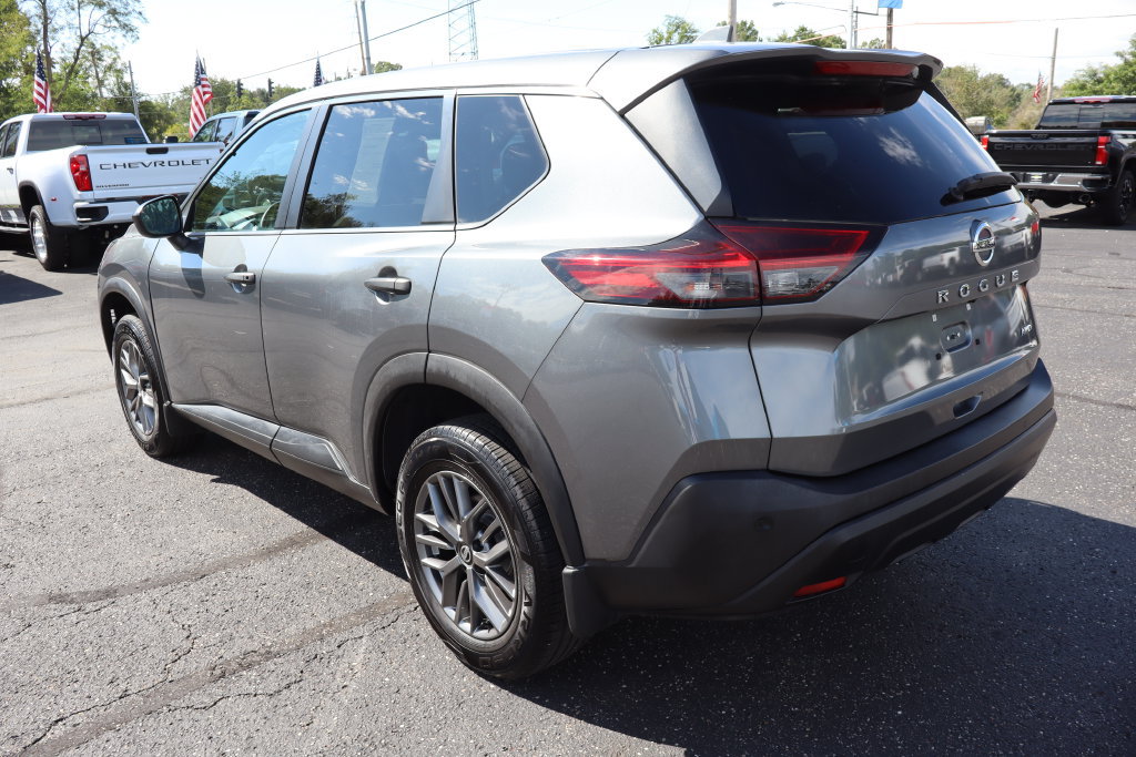 Used 2021 Nissan Rogue S AWD/4WD image 3