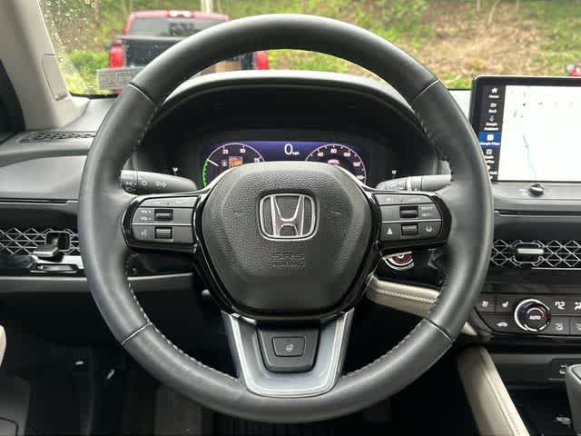Used 2025 Honda Accord Touring image 8