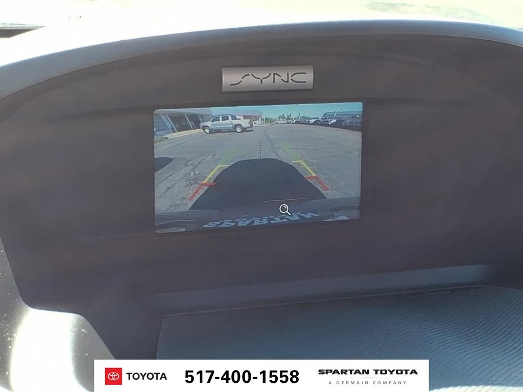 Used 2015 Ford Escape SE FWD image 23