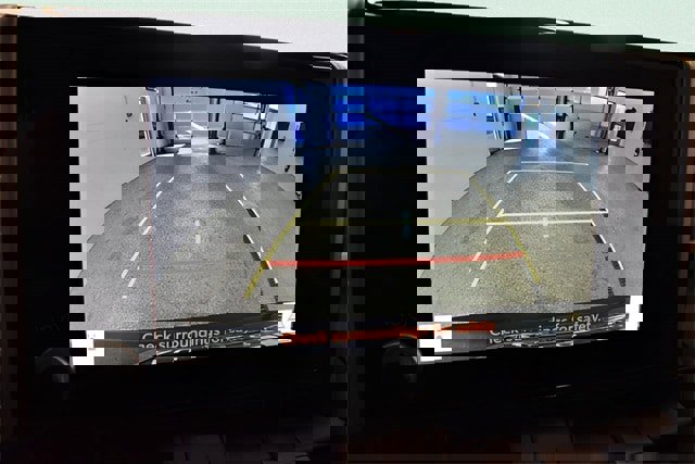 Used 2025 Toyota RAV4 XLE image 29