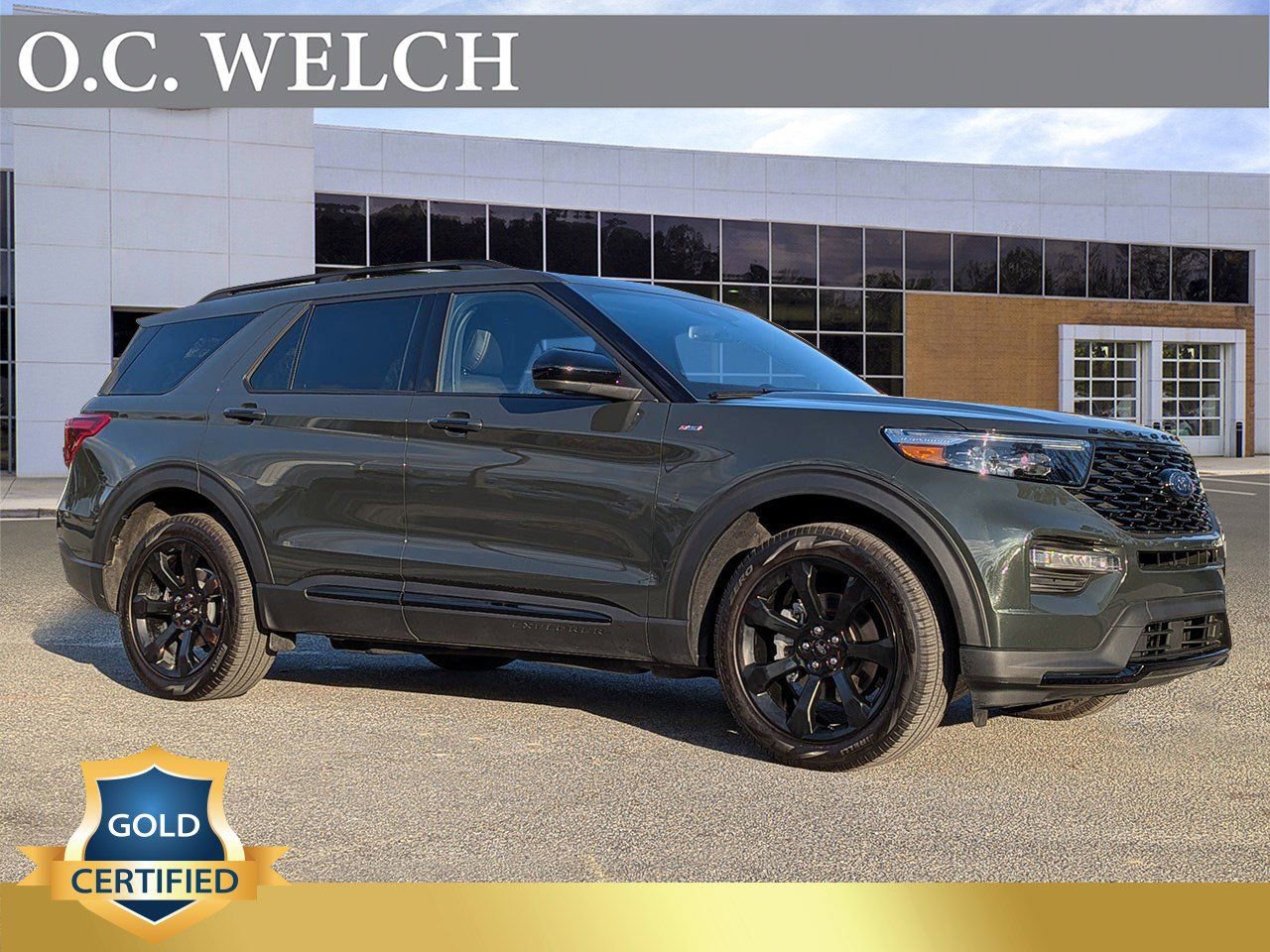 Certified 2023 Ford Explorer ST-Line w/ Class IV Trailer Tow Package image 1