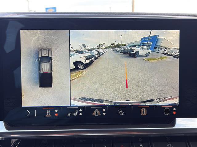 Used 2025 GMC Sierra 2500 SLE w/ SLE Value Package; AWD/4WD image 25