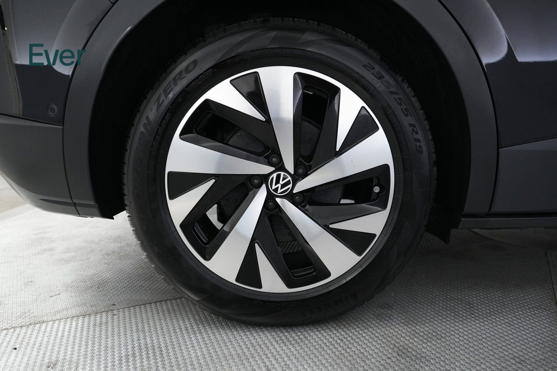 Used 2024 Volkswagen ID.4 2WD image 20
