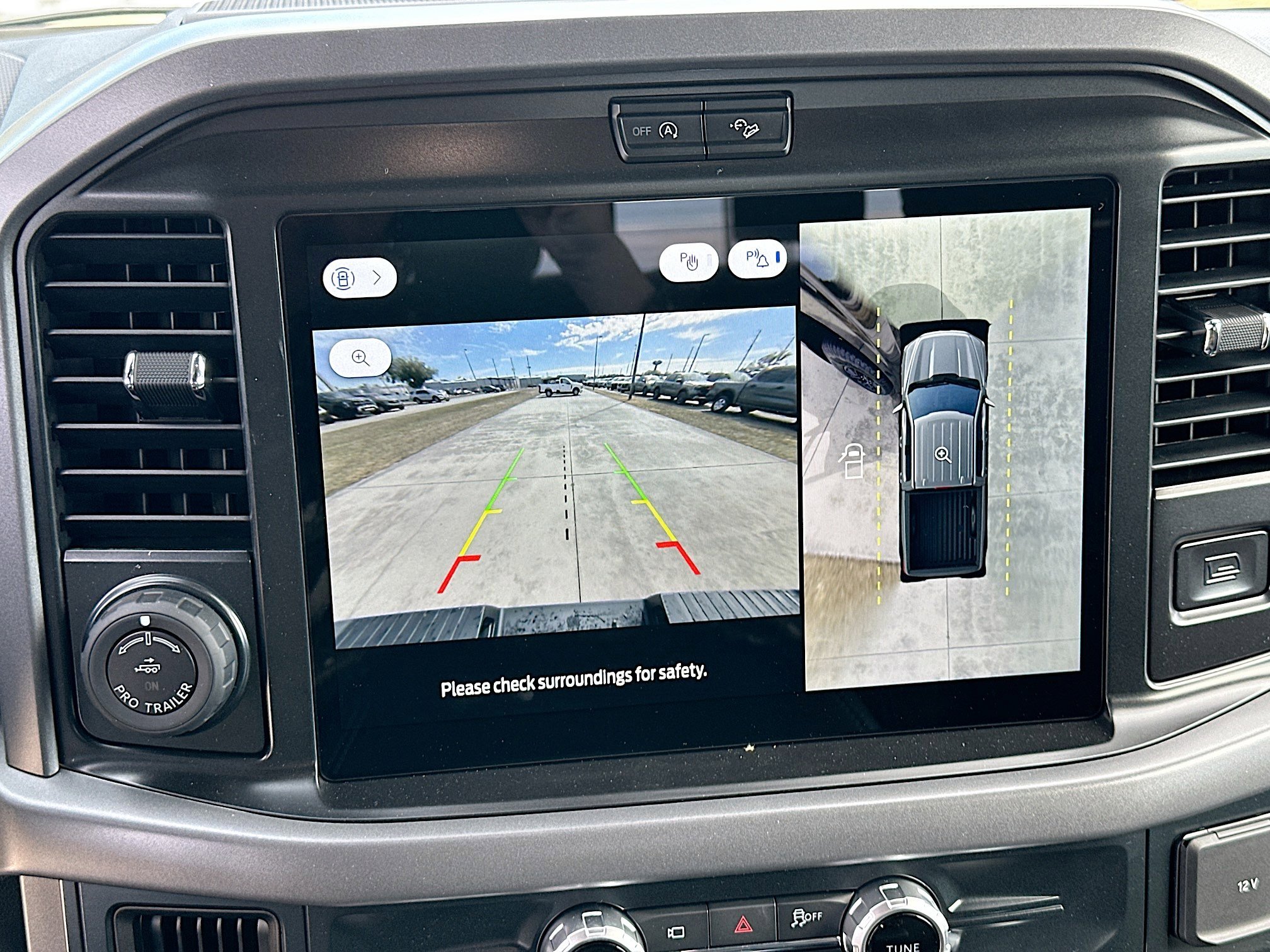 New 2026 Ford F150 XLT w/ Equipment Group 302A MID image 9