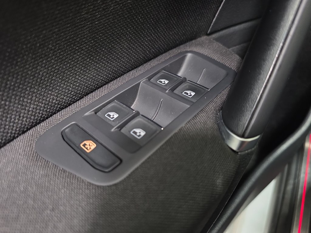 Used 2017 Volkswagen GTI Sport FWD image 26