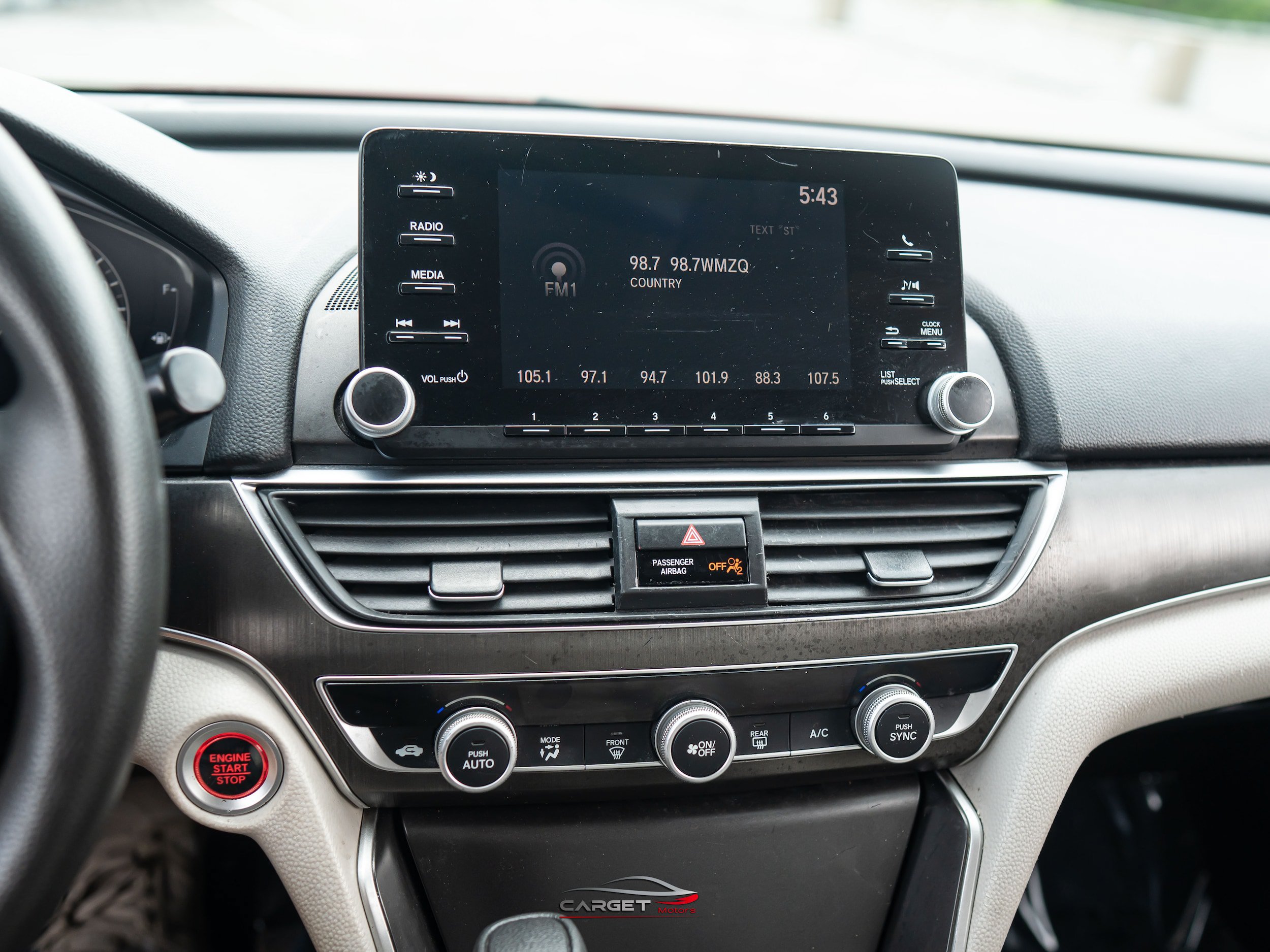 Used 2018 Honda Accord LX image 27