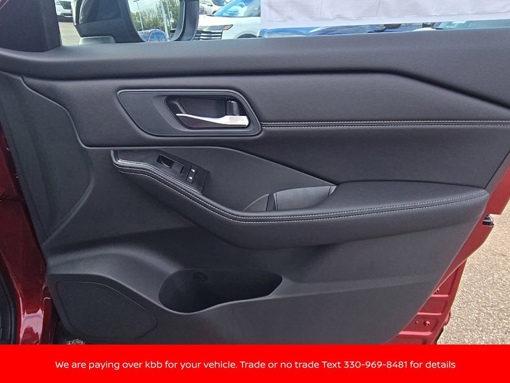 New 2026 Nissan Rogue Dark Armor AWD/4WD image 28