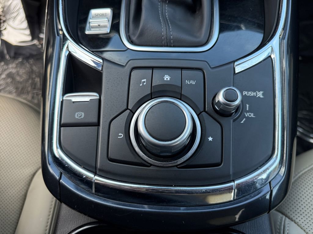 Used 2017 MAZDA CX-9 Touring image 17