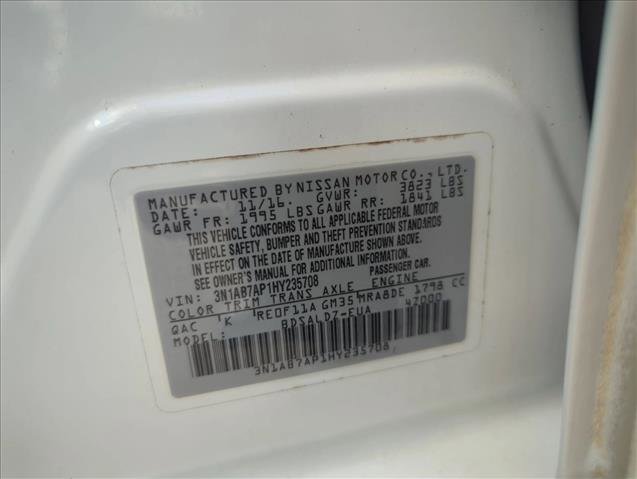 Used 2017 Nissan Sentra SV w/ Driver's Assist Package image 30