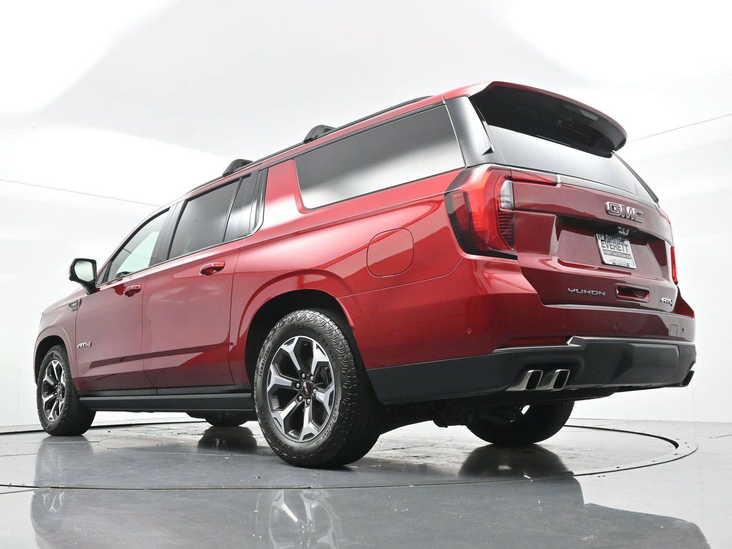 Used 2025 GMC Yukon XL AT4 Ultimate AWD/4WD image 50