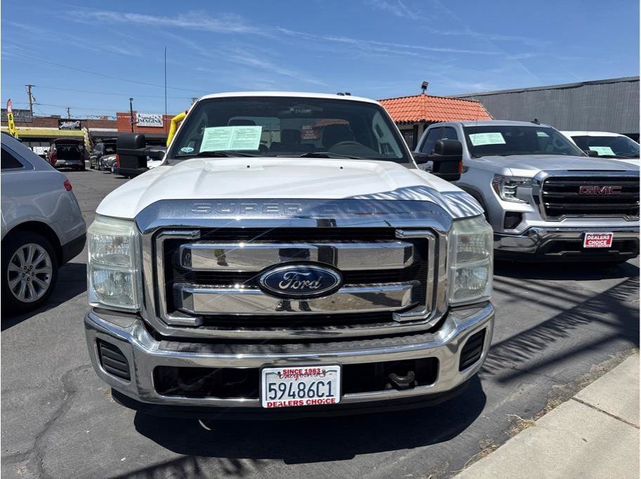 Used 2011 Ford F350 XLT w/ XLT Interior Pkg RWD image 2