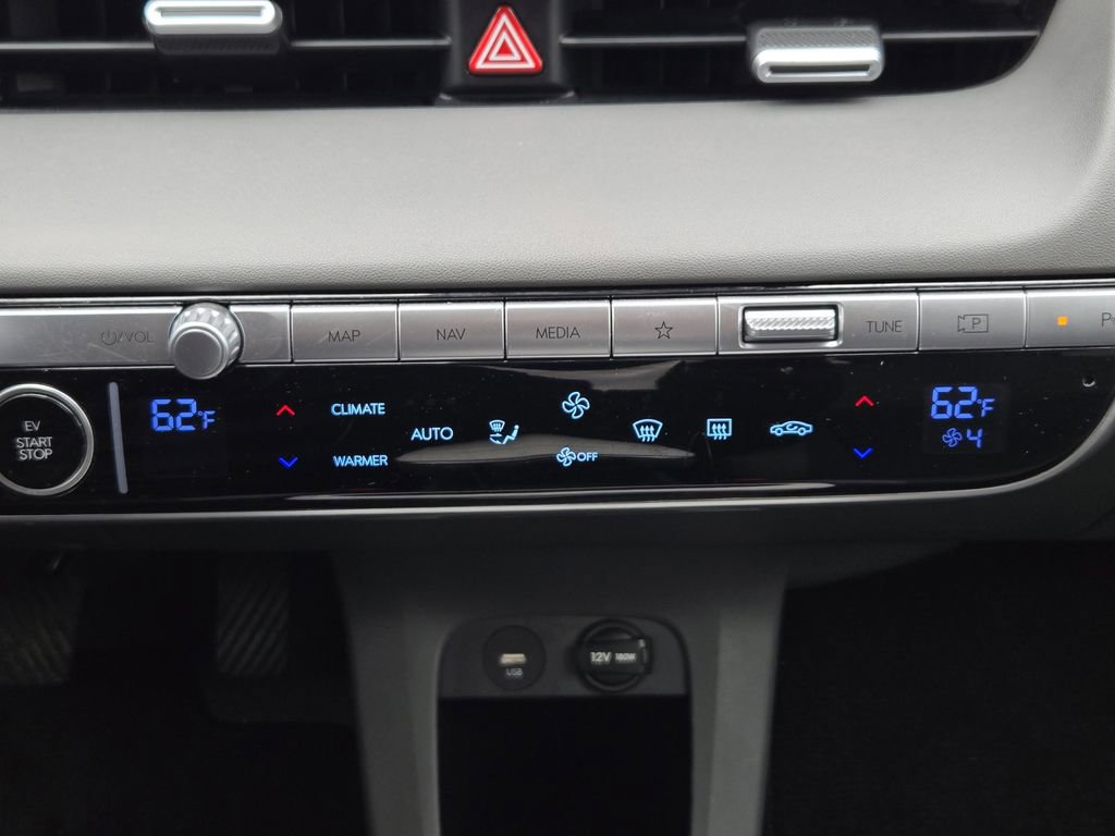 Used 2023 Hyundai Ioniq 5 SE image 14